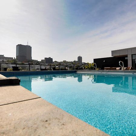 Le Rustique, Chic En Ville, Bbq/ Piscine Québec Zewnętrze zdjęcie